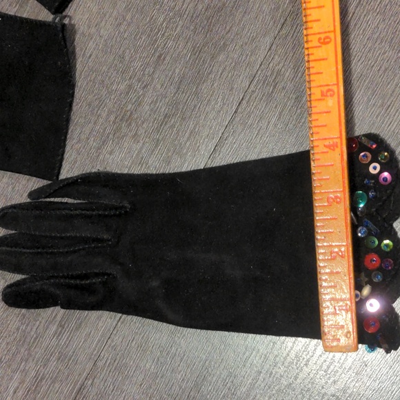 Black Suede Gloves Arm Sleeves Gauntlet Sequined Elegant 4pc Set Vintage SZ S - Picture 13 of 15